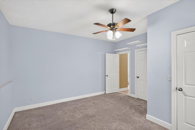 986 W Sycamore Street, Springfield, MO 65810