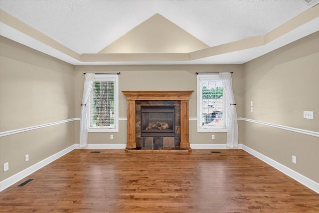 986 W Sycamore Street, Springfield, MO 65810