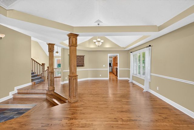 986 W Sycamore Street, Springfield, MO 65810