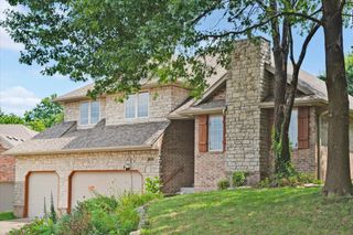 986 W Sycamore Street, Springfield, MO 65810