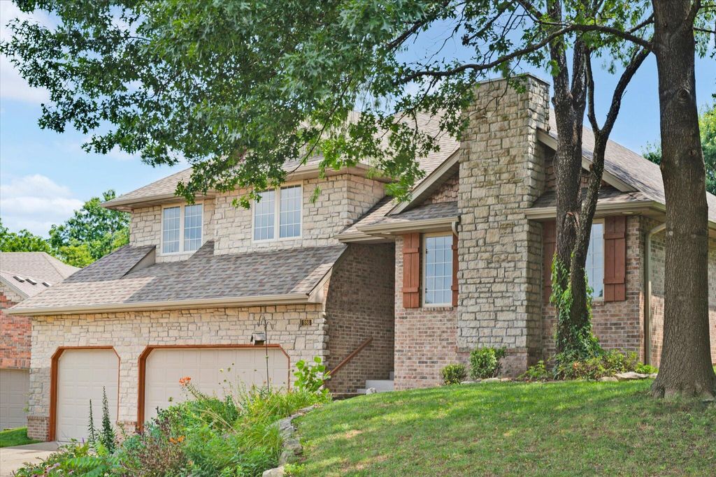 986 W Sycamore Street, Springfield, MO 65810