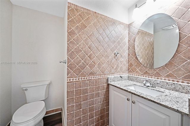 10709 NW 81st Lane, Doral, FL 33178