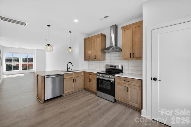 3018 Casting Street 20, Charlotte, NC 28206