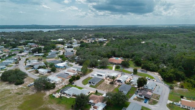7077 TAMARIND WAY, Lake Wales, FL 33898