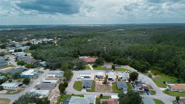 7077 TAMARIND WAY, Lake Wales, FL 33898