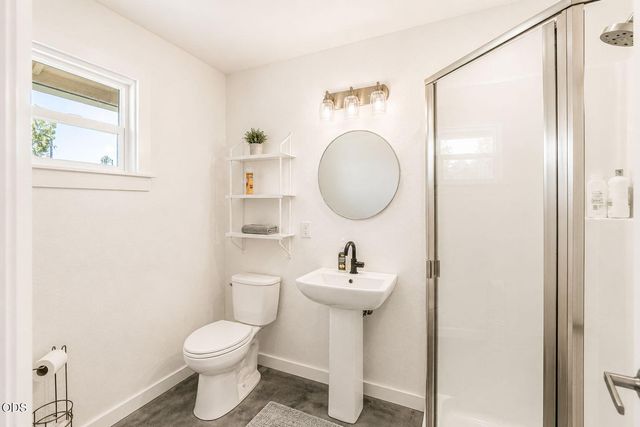 289 E Park Street, Grants Pass, OR 97527