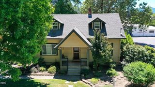 289 E Park Street, Grants Pass, OR 97527