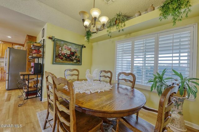 19304 Moon Drive, Tehachapi, CA 93561