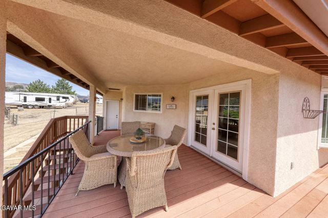 19304 Moon Drive, Tehachapi, CA 93561