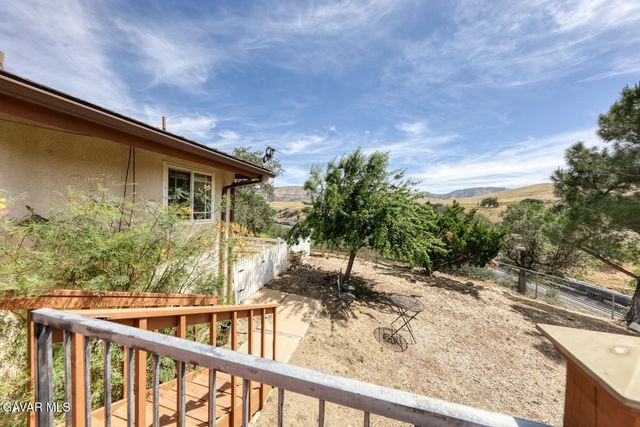 19304 Moon Drive, Tehachapi, CA 93561