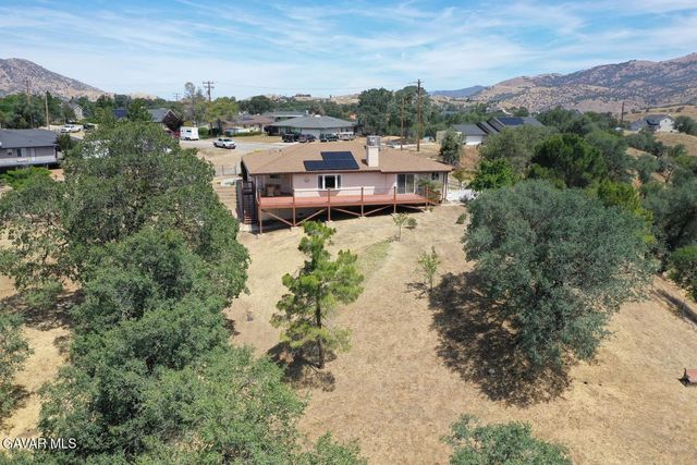 19304 Moon Drive, Tehachapi, CA 93561