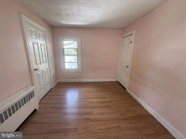 37 OLIVE ST, Salem, NJ 08079