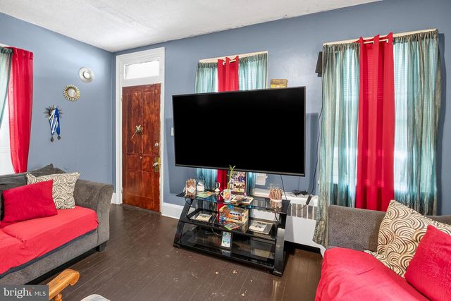 37 OLIVE ST, Salem, NJ 08079
