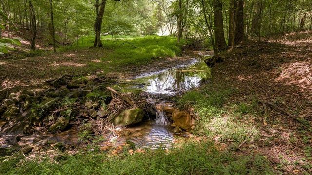 131 Caudell (2) Drive, Lula, GA 30554