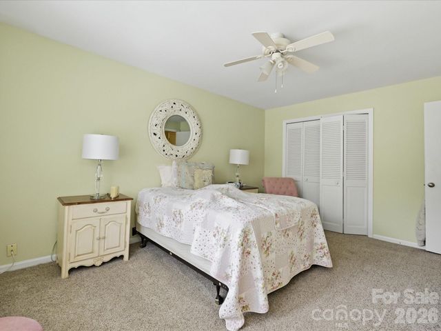 2233 Rexford Road C, Charlotte, NC 28211