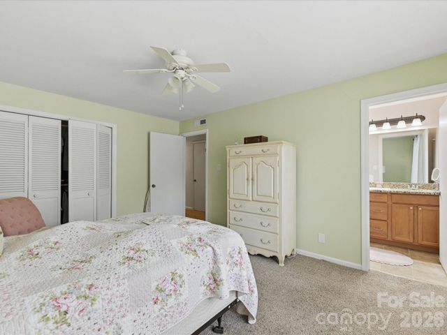 2233 Rexford Road C, Charlotte, NC 28211