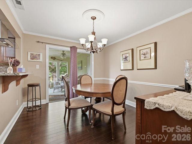 2233 Rexford Road C, Charlotte, NC 28211