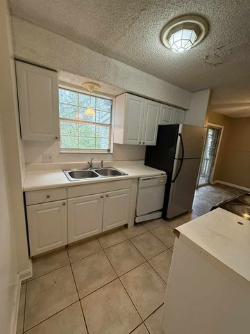 4000 Anderson Rd Apt 56, Nashville, TN 37217