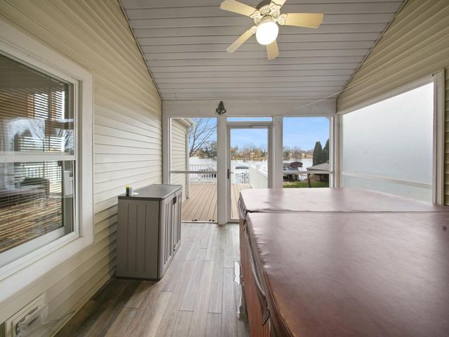 191 Riverside DRIVE, Waterford, WI 53185