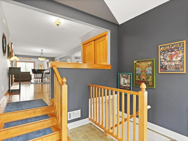 191 Riverside DRIVE, Waterford, WI 53185