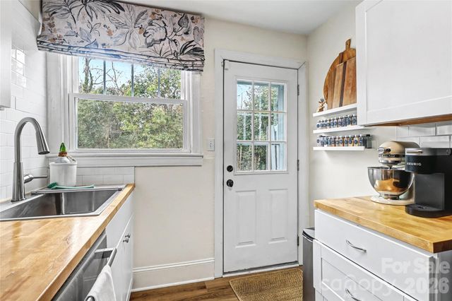 2136-2138 Kirkwood Avenue, Charlotte, NC 28203