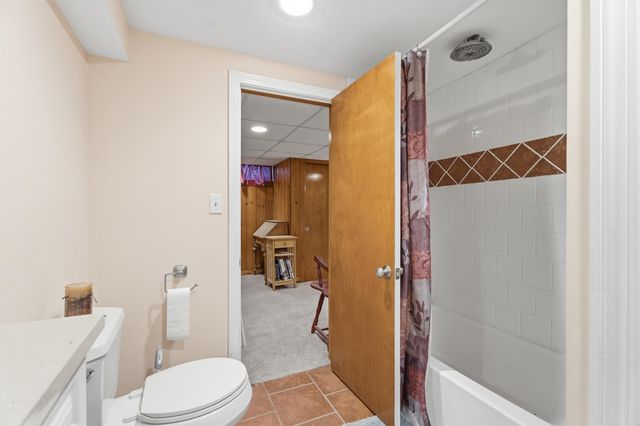 10 Saint Josephs Drive, Nashua, NH 03060