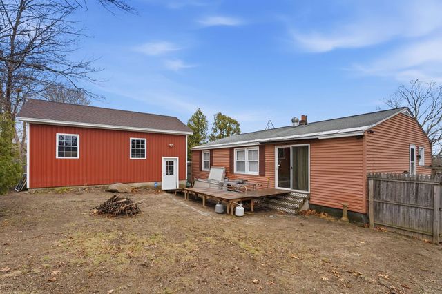 10 Saint Josephs Drive, Nashua, NH 03060
