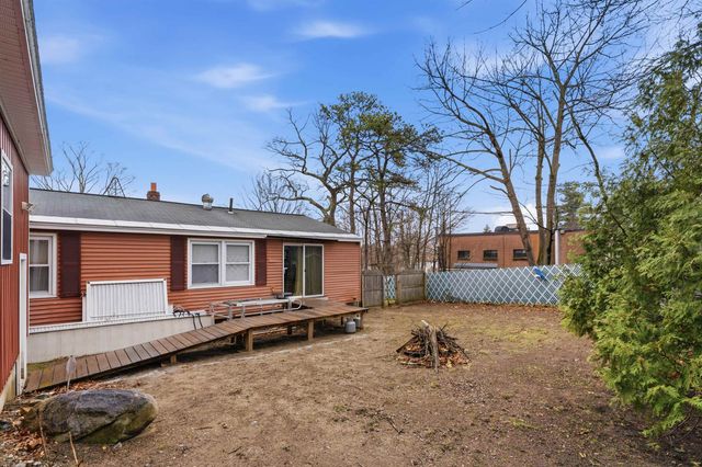 10 Saint Josephs Drive, Nashua, NH 03060
