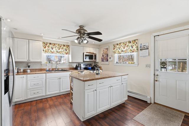 10 Saint Josephs Drive, Nashua, NH 03060