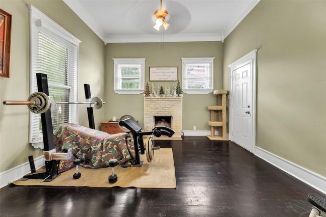 500 N Washington Avenue, Bryan, TX 77803
