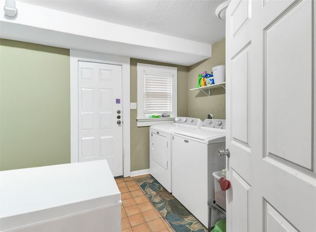 500 N Washington Avenue, Bryan, TX 77803