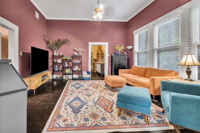 500 N Washington Avenue, Bryan, TX 77803