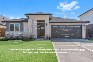 13220 Lago Acero Lane, Texas City, TX 77568