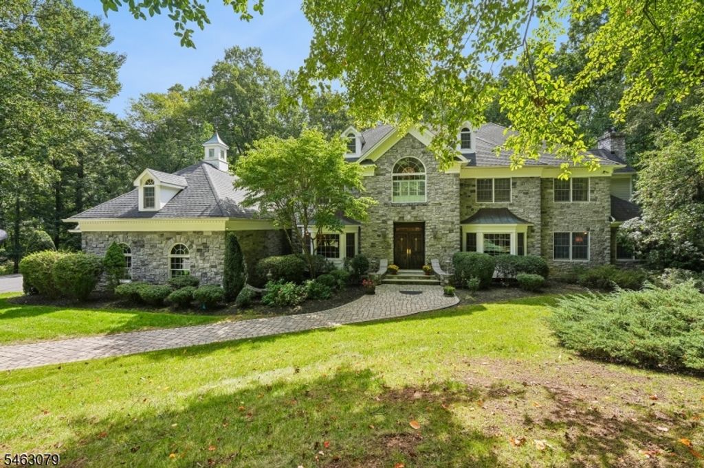 12 Cobblefield Dr, Bernardsville Boro, NJ 07924 — photo 2