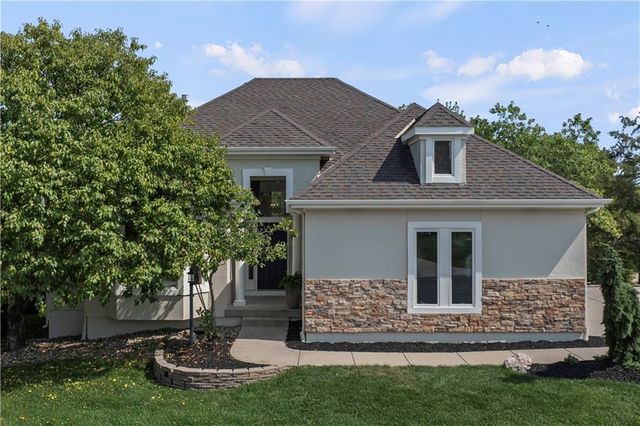 14316 Norwood Street, Leawood, KS 66224