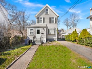 239 William Street, West Haven, CT 06516