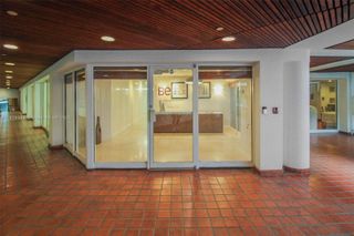 2801 Florida Ave L, Miami, FL 33133