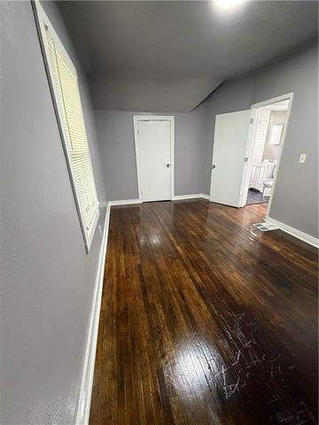 1106 Agnes Avenue, Kansas City, MO 64127