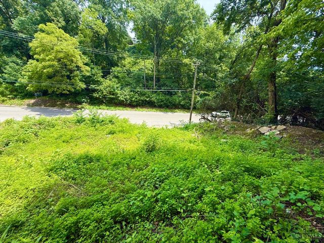 423 Collins Avenue, Cincinnati, OH 45202
