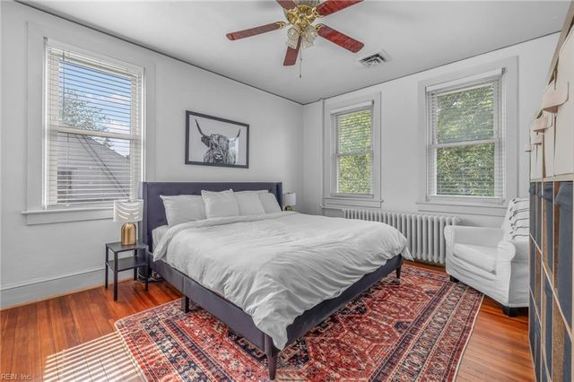 160 W Ocean AVE, Norfolk, VA 23503