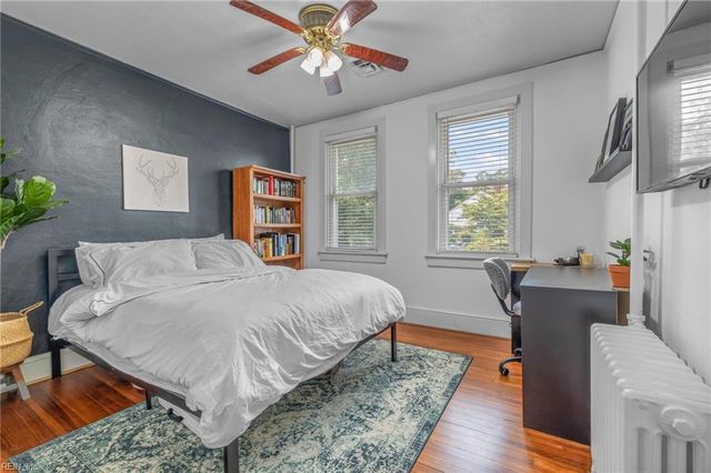 160 W Ocean AVE, Norfolk, VA 23503