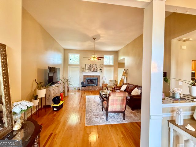 280 Sunderland Circle, Fayetteville, GA 30215