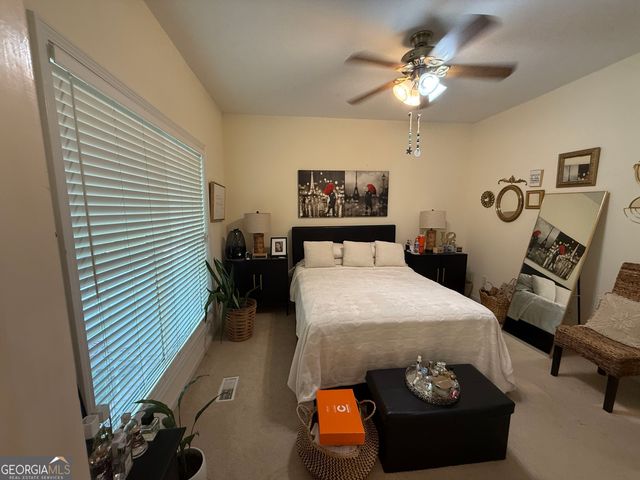 280 Sunderland Circle, Fayetteville, GA 30215