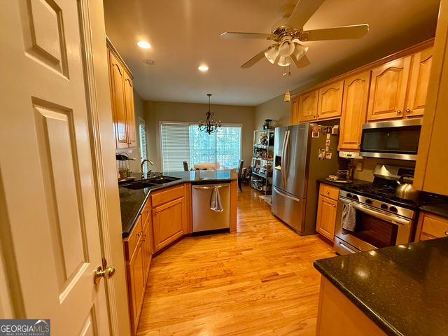 280 Sunderland Circle, Fayetteville, GA 30215