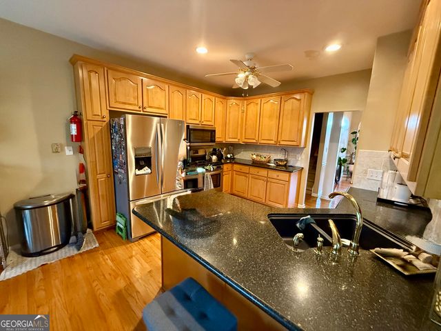 280 Sunderland Circle, Fayetteville, GA 30215