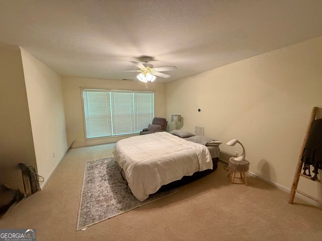 280 Sunderland Circle, Fayetteville, GA 30215