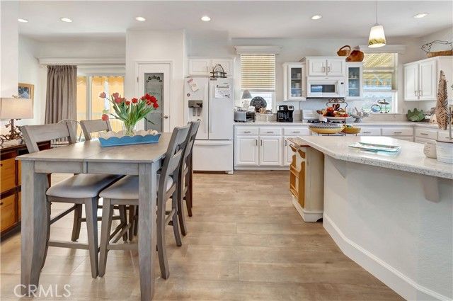 40 Saratoga, Newport Beach, CA 92660