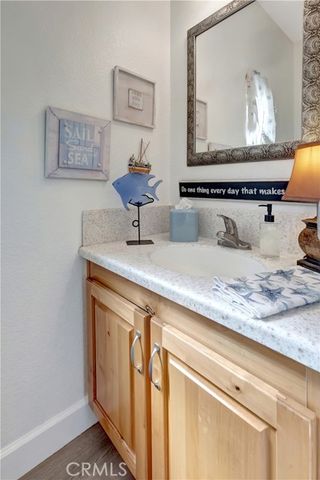 40 Saratoga, Newport Beach, CA 92660