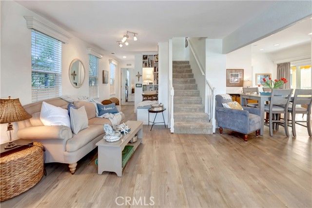 40 Saratoga, Newport Beach, CA 92660