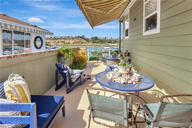 40 Saratoga, Newport Beach, CA 92660